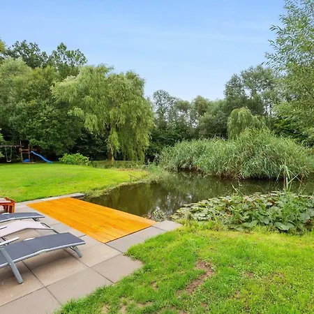 Holiday home Mit Naturnahen Badeteich Nordhausen